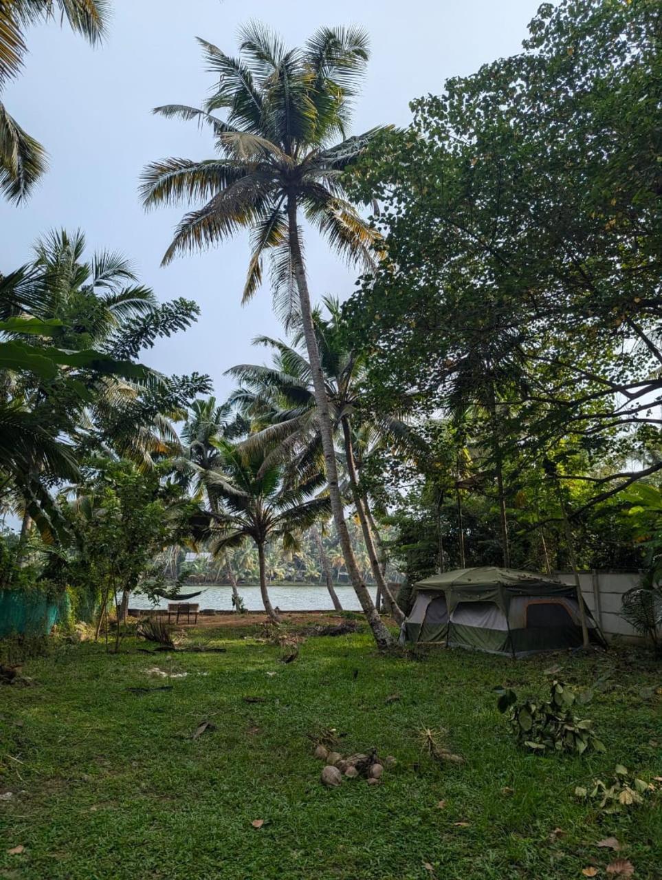 Islandstay-A Riverside Property Kollam Exterior foto